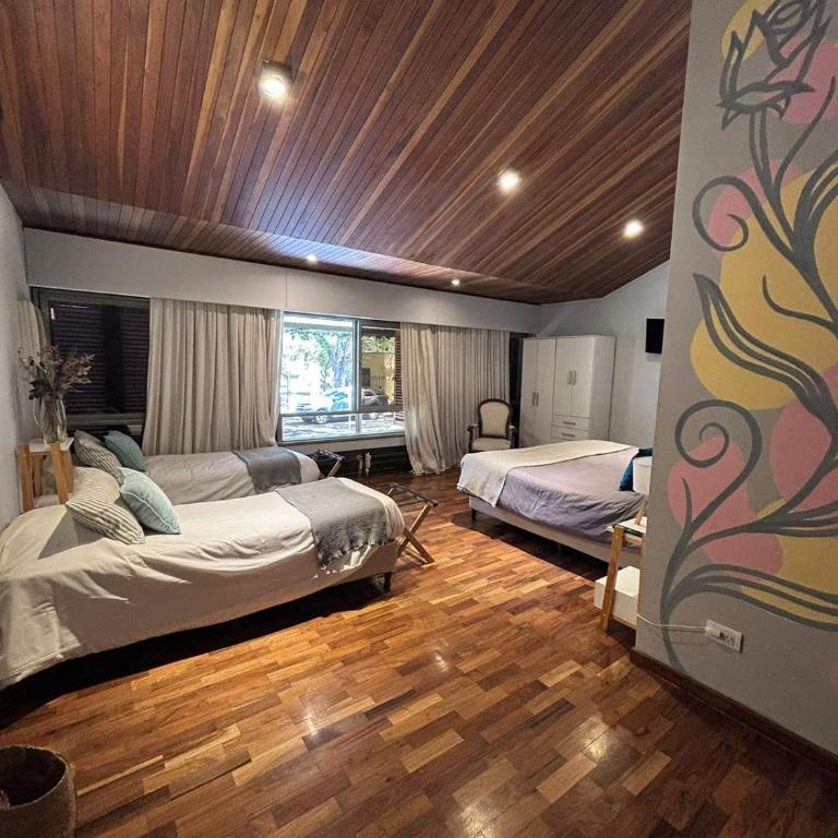 Casa Reconquista - Habitación Familiar con baño - 8