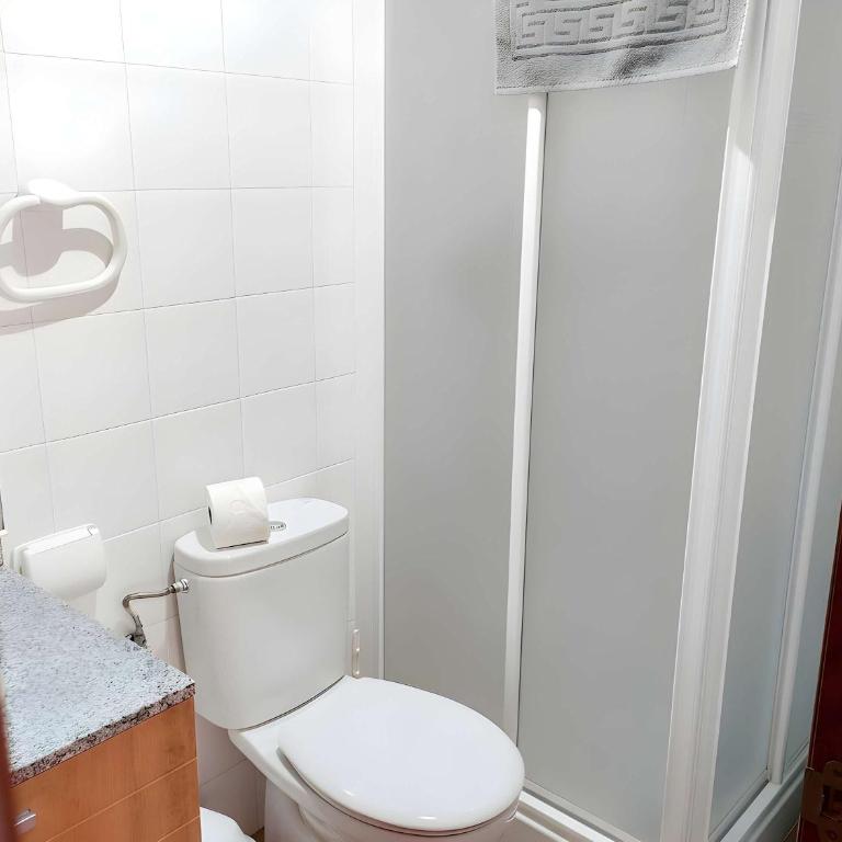 Apartamento Tranquilo facil aparcamiento solo alquilamos a familias y parejas - Appartement - 12