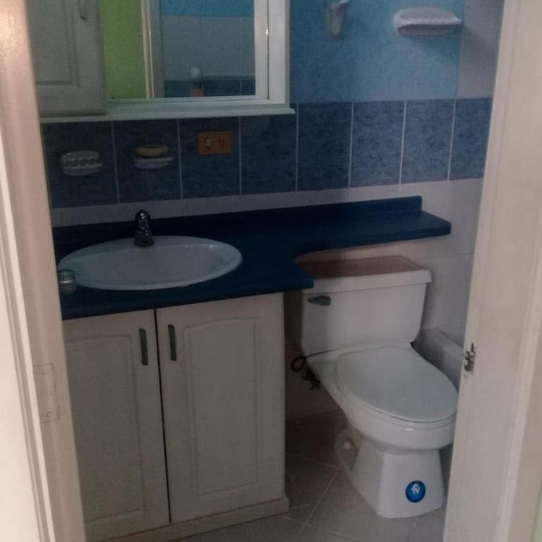 Departamento con piscina Tonsupa - One-Bedroom Apartment - 9