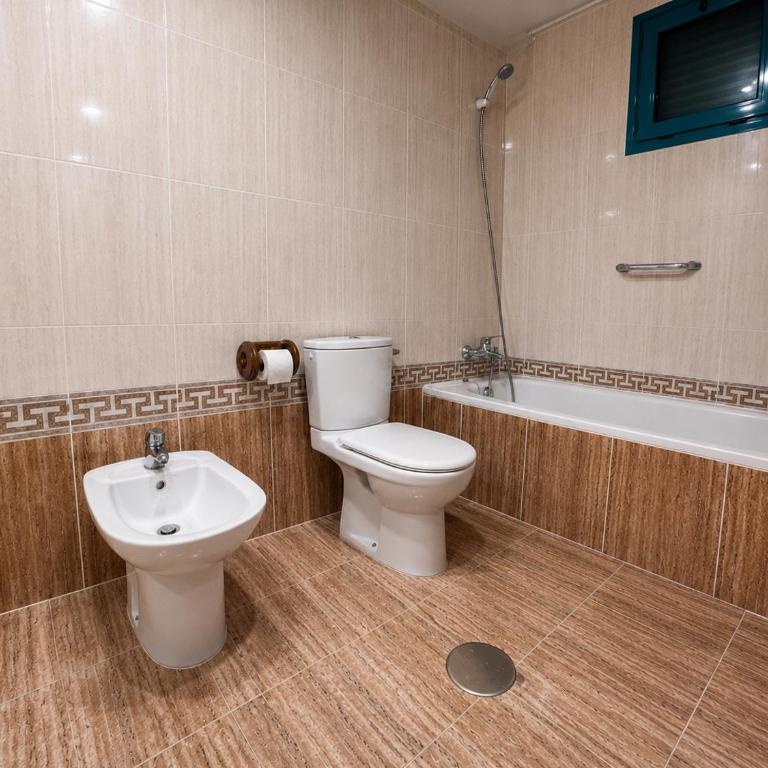 Seaview Apartment near the beach - One-Bedroom Apartment - 16