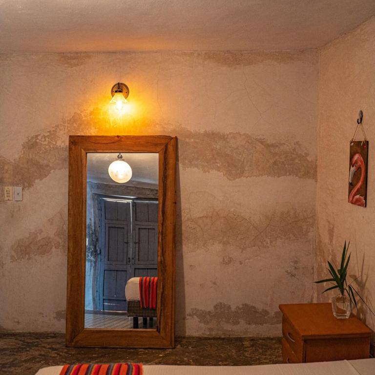 Charming Yellow Colonial House in the Downtown - Casa con 1 dormitorio - 17
