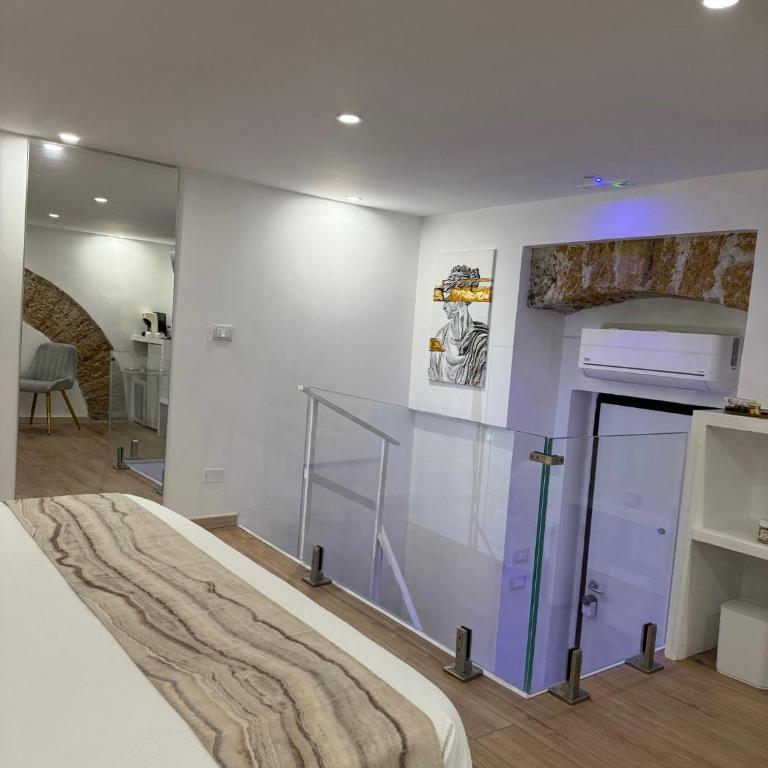 ARCUM suites - Camera Queen - 10