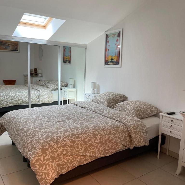 Duplex 75m2, Plage de sable fin à 1 min à pied - Two-Bedroom Apartment - 32