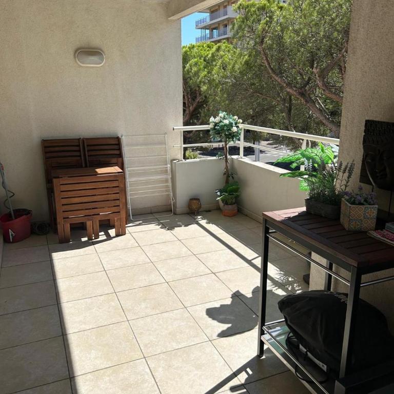 Duplex 75m2, Plage de sable fin à 1 min à pied - Two-Bedroom Apartment - 9
