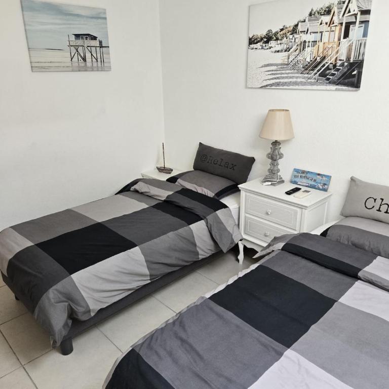 Duplex 75m2, Plage de sable fin à 1 min à pied - Two-Bedroom Apartment - 35