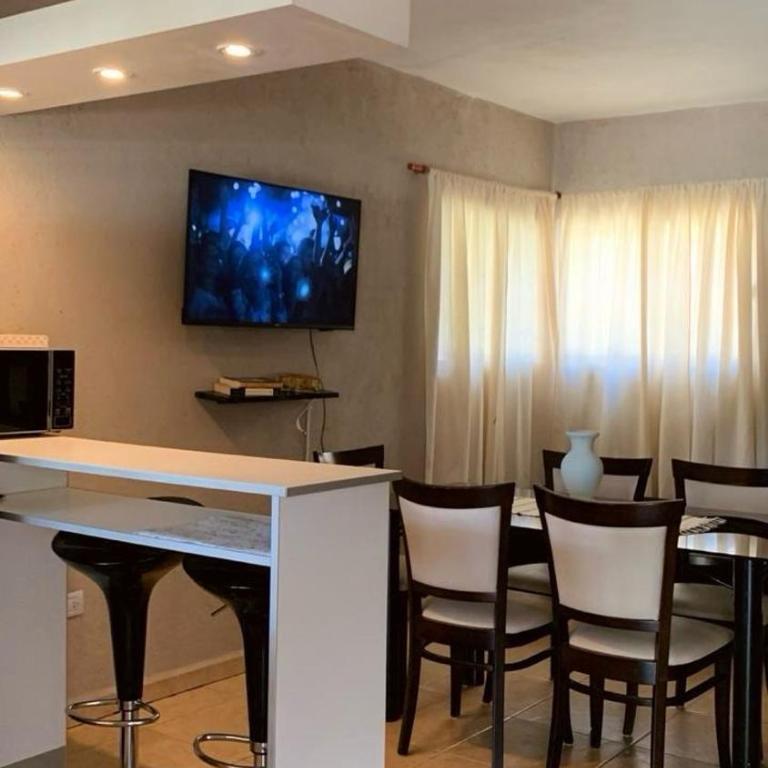 La Casita de la Granja, Casa con Pileta Y Gran Parque - Two-Bedroom House - 12