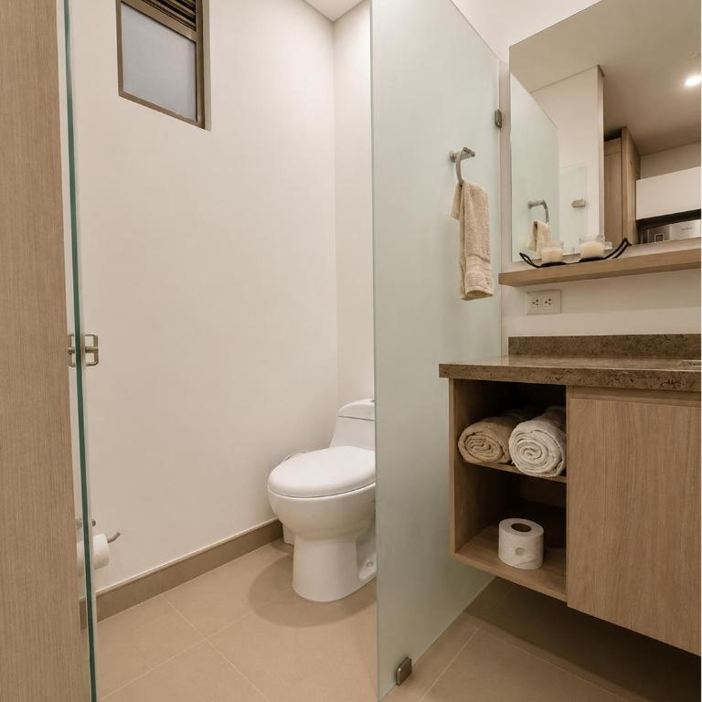 Modern studio with balcony, pool & coworking space - Apartamento de 1 dormitorio - 36