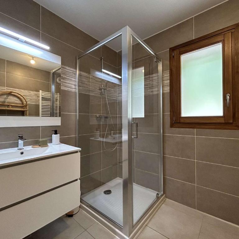 Appartement lumineux, vue montagnes - 6 pers. - FR-1-330C-165 - Appartement - 5