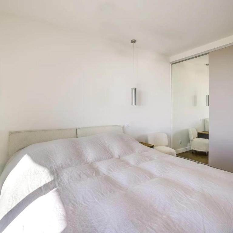 Vue panoramique sur la mer 2 suites Climatisation Terrasses Garage - Appartement 2 Chambres - 26