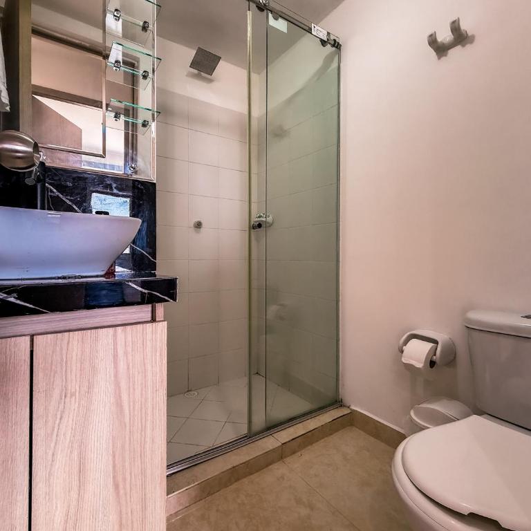 Edif, Balcon, 2 hab, Piscina, Rooftop, 5 min Aeropuerto - Two-Bedroom Apartment - 18