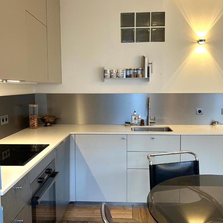 Appartement rénové et lumineux à Ménilmontant - Appartement 2 Chambres - 9