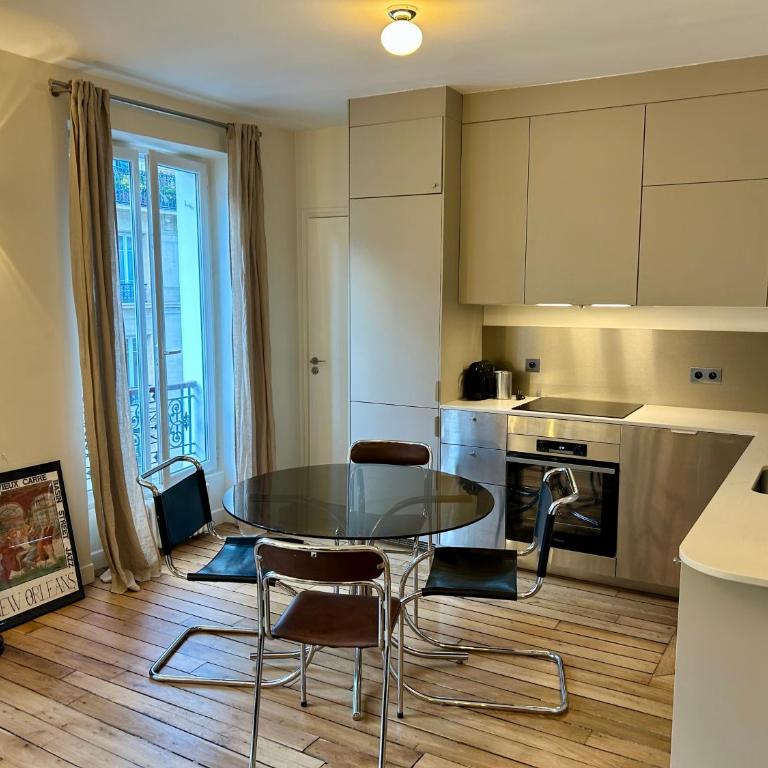 Appartement rénové et lumineux à Ménilmontant - Appartement 2 Chambres - 6
