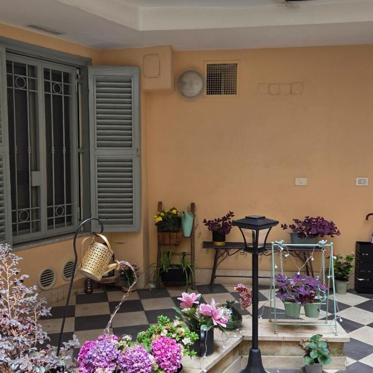 Colosseum Historic Apartment - 17th Century Building - Appartamento con 1 Camera da Letto - 46