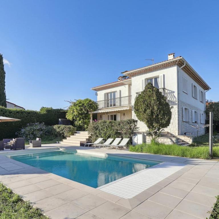 Villa avec vue mer dans un beau quartier - Casa de 4 dormitorios - 1