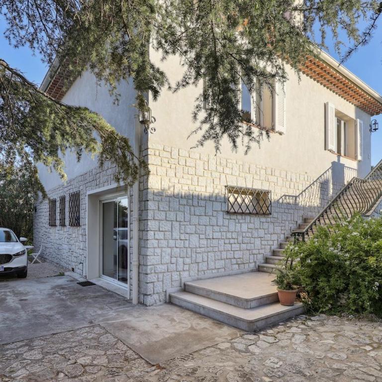 Villa avec vue mer dans un beau quartier - Casa de 4 dormitorios - 17