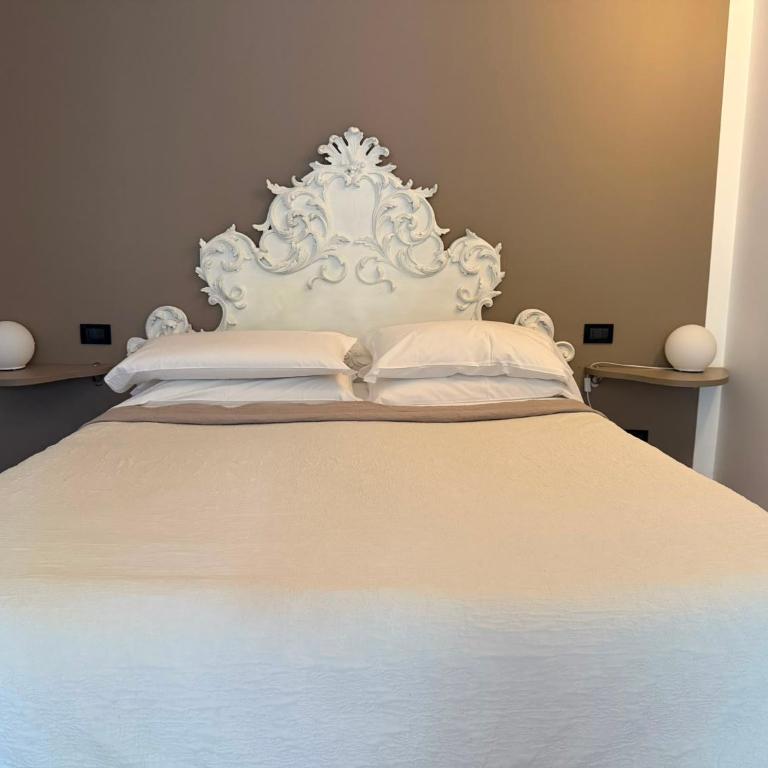 Da Noi Due - Camera Matrimoniale Comfort White - 11