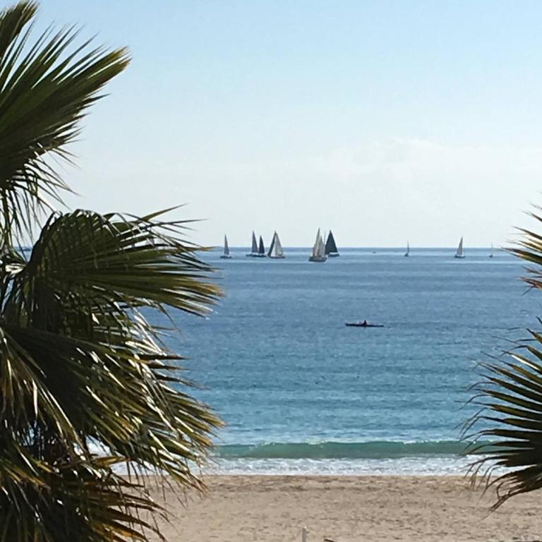 Villajoyosa, beach front Playa Centro - Apartment with Sea View - 11