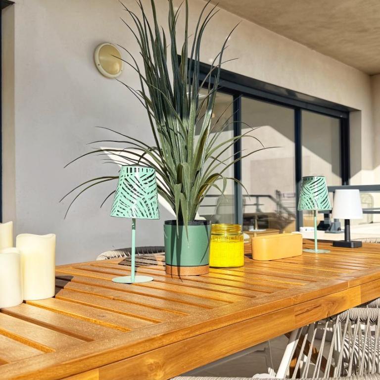 Appartement climatisé avec piscine et sublime vue - Apartment mit 2 Schlafzimmern - 42
