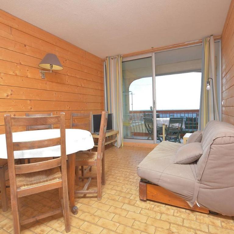 Le Canastel 111, Appartement T3 rénové, vue mer ! - Two-Bedroom Apartment - 5
