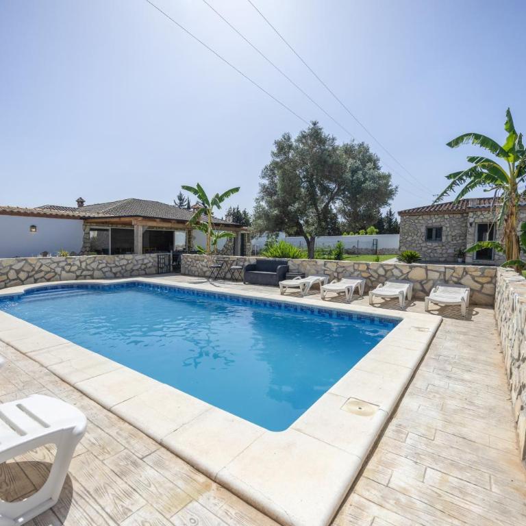 Villa Mi Pequeña Alba - Villa - Vue sur Jardin - 1