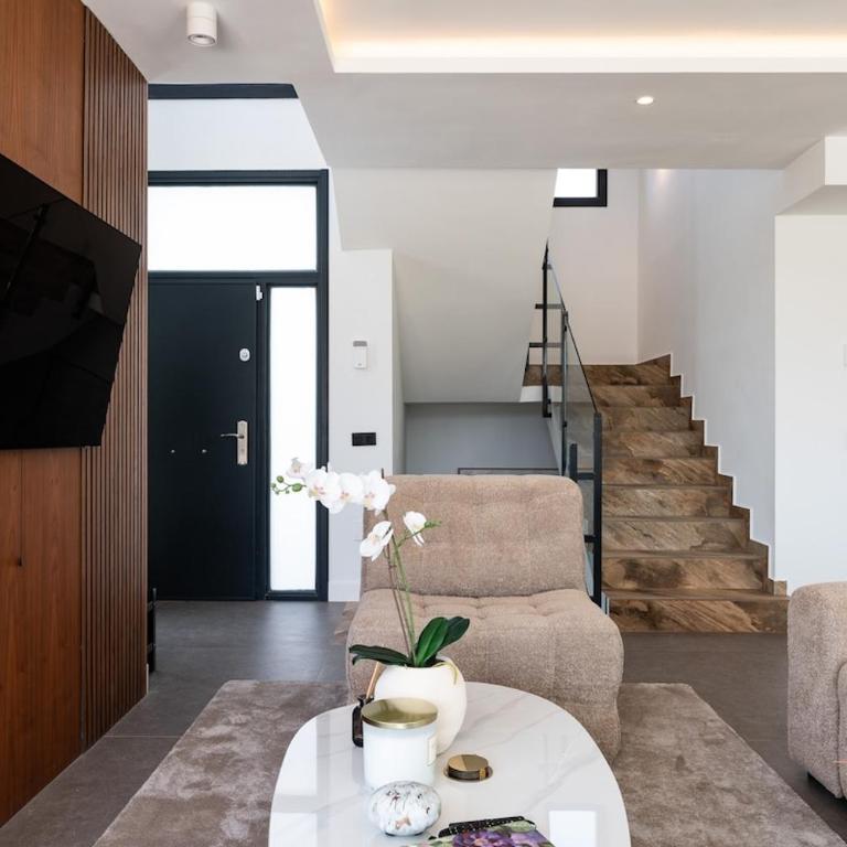 Exclusive villa and private pool in La Cala Golf - Villa - 16