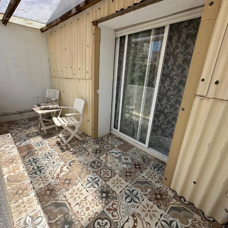 Alojamiento zona puerto - Vinaroz - Family Suite with Balcony - 1