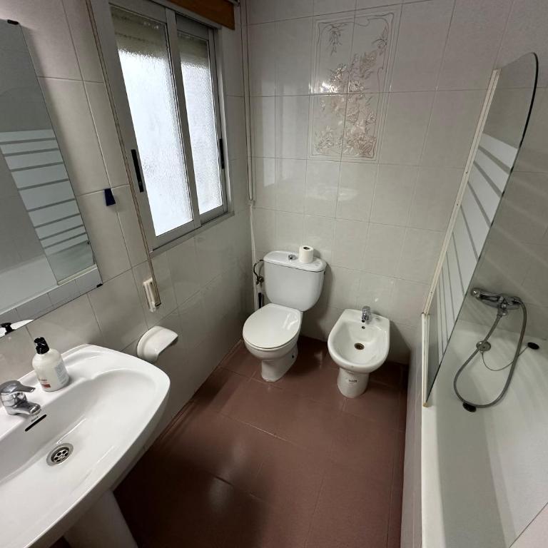 Alojamiento zona puerto - Vinaroz - Family Suite with Balcony - 4