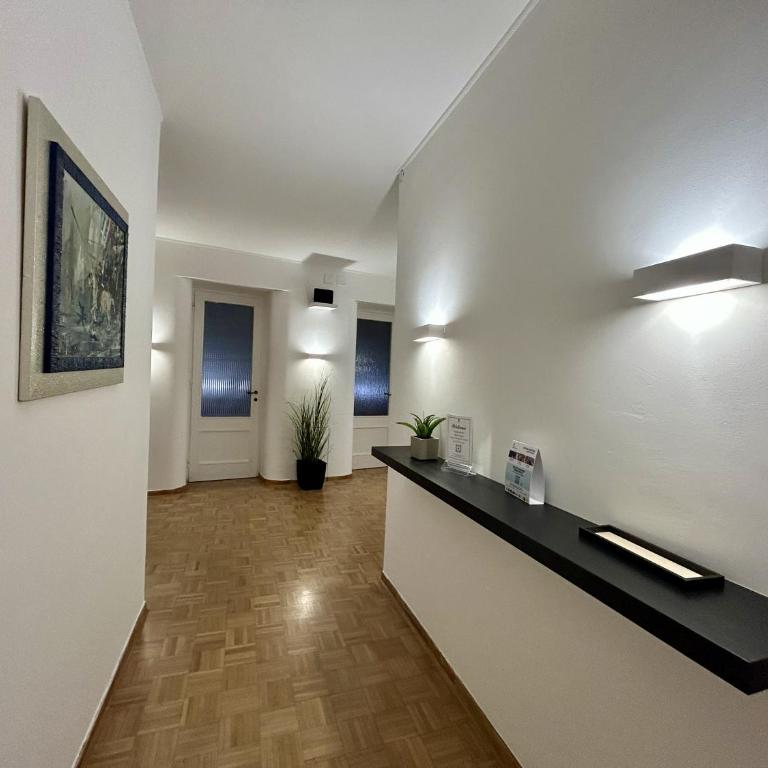 Bianca Apartment - Trieste Reception - Appartamento con 3 Camere da Letto - 24