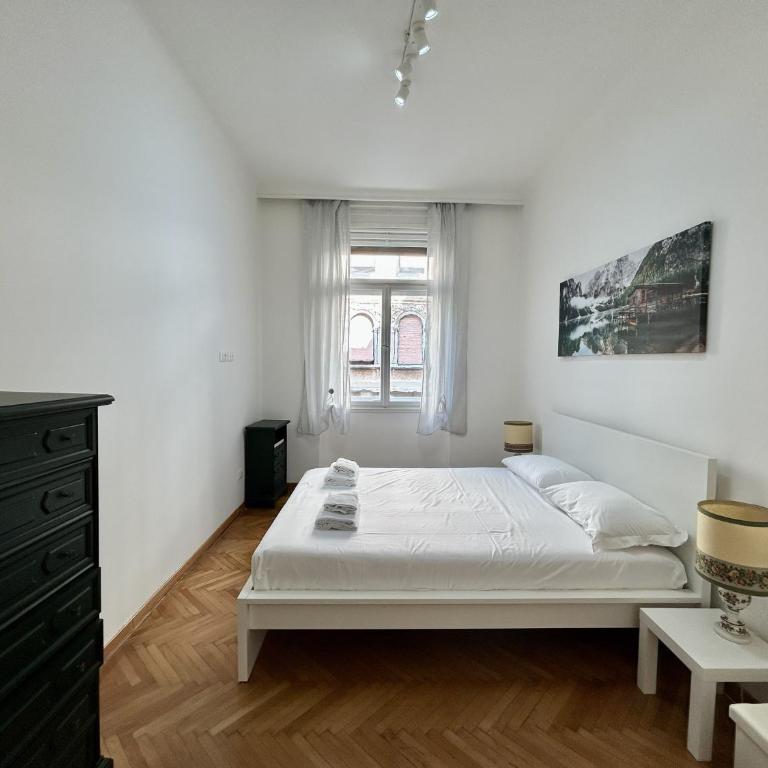 Bianca Apartment - Trieste Reception - Appartamento con 3 Camere da Letto - 13