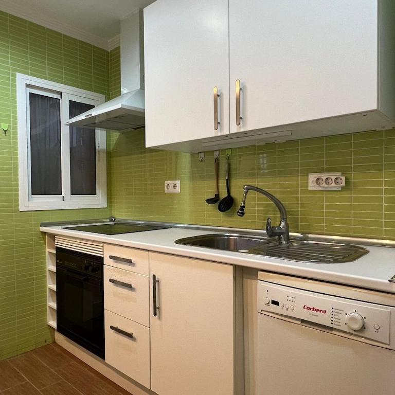 Apartoyou - Revolera Duplex con terraza privada - Casa de 4 dormitorios - 7
