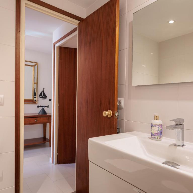Lets Holidays INCREDIBLE APARTMENT WITH AMAZING VIEWS - Apartment mit 3 Schlafzimmern und Meerblick - 24