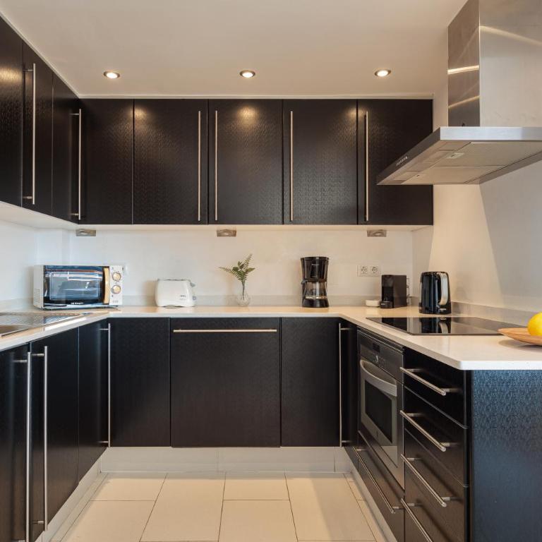 Lets Holidays INCREDIBLE APARTMENT WITH AMAZING VIEWS - Apartment mit 3 Schlafzimmern und Meerblick - 10
