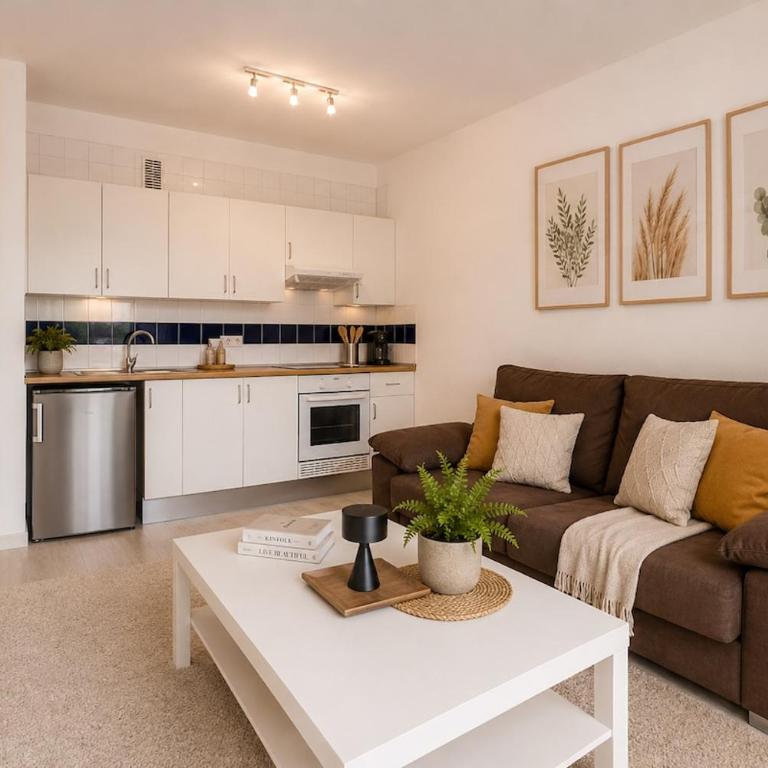 Cozy & Peaceful Apartment in Playa de Fañabé - Two-Bedroom Apartment - 5