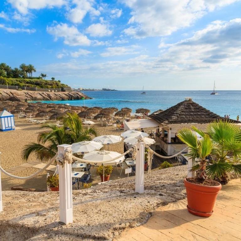 Cozy & Peaceful Apartment in Playa de Fañabé - Two-Bedroom Apartment - 12