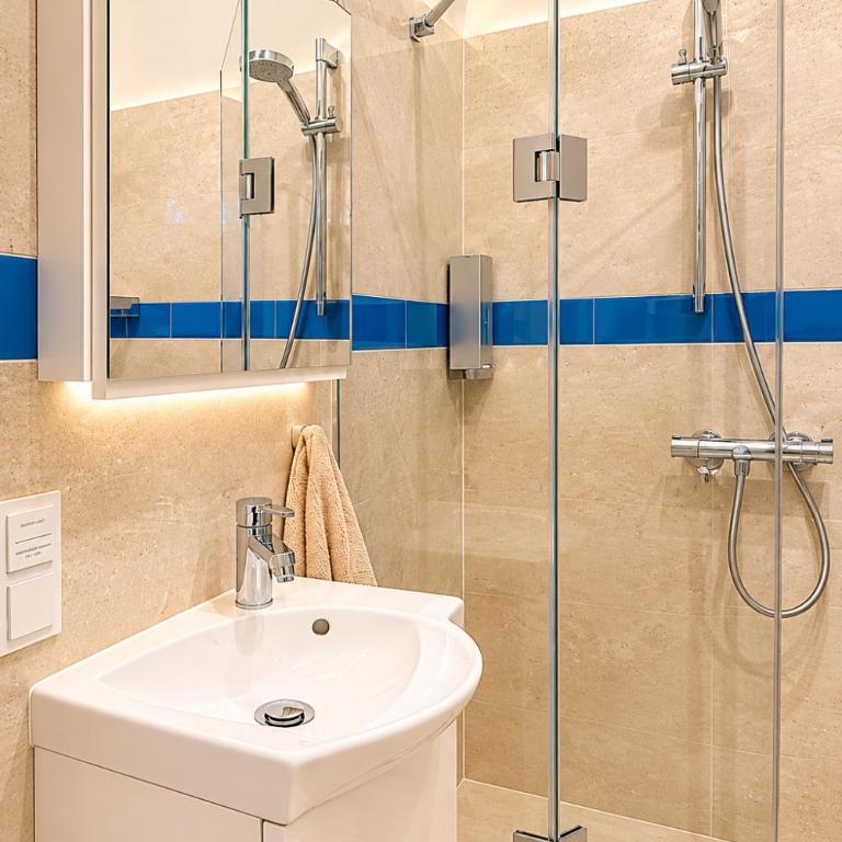 Residenza Centralissima Sanremo - Appartamento con 2 Camere da Letto - 16