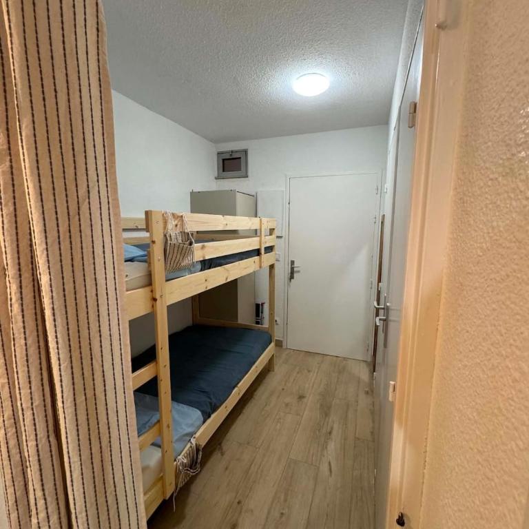 Joli studio climatisé - Sanary-sur-Mer - Appartement 1 Chambre - 13