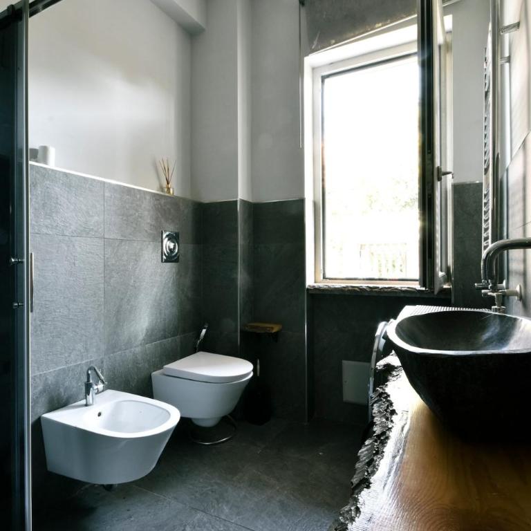 Napoli Airport Sweet Home - Three-Bedroom Apartment - 14