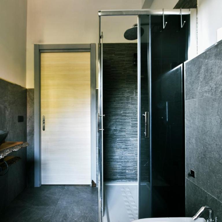 Napoli Airport Sweet Home - Three-Bedroom Apartment - 27