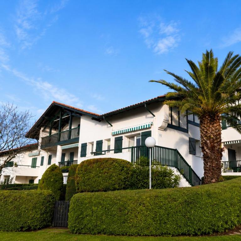 MUGA Basque Home, Hendaye Beach - Private Suite - Chambre Double avec Salle de Bains Privative - 1