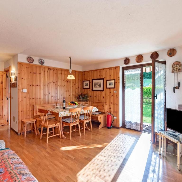 Family Apartment Steps From Ski Lifts - Happy Rentals - Appartamento con Vista Montagna - 10