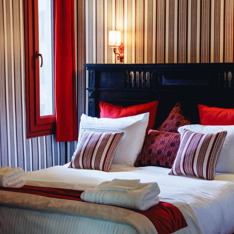 La Suite du Paon - Heart of Paris with AC - Two-Bedroom Apartment - 2