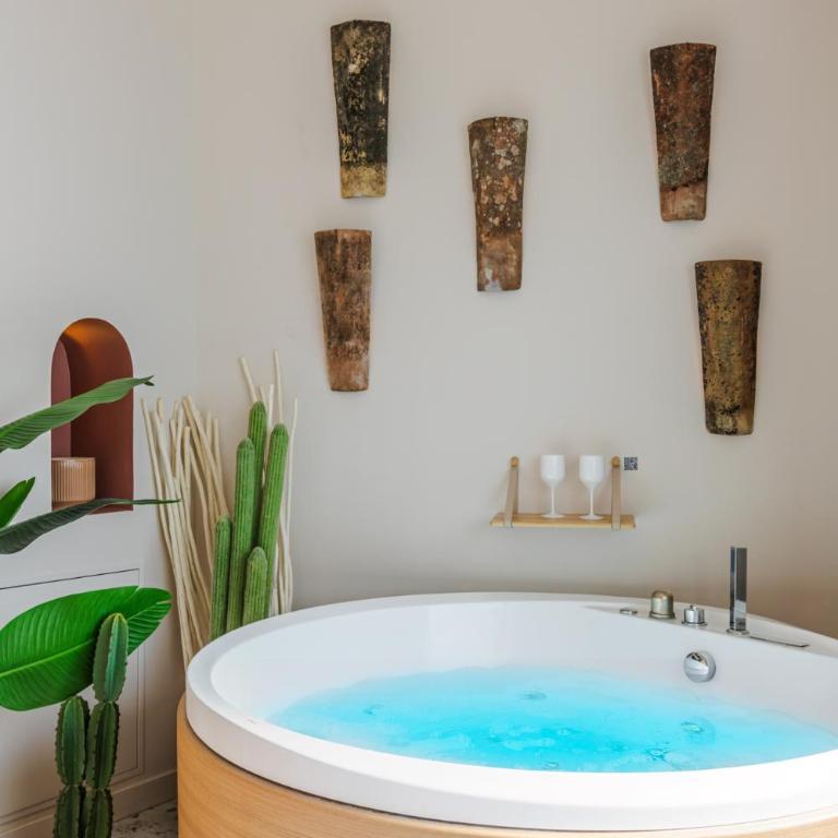 Suite romantique Ibiza, Jacuzzi, Spa - Appartamento con 1 Camera da Letto - 37
