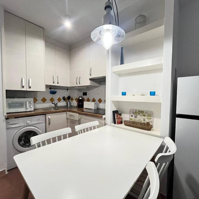 Ground floor with pool Roses Santa Margarita - One-Bedroom Apartment - 9