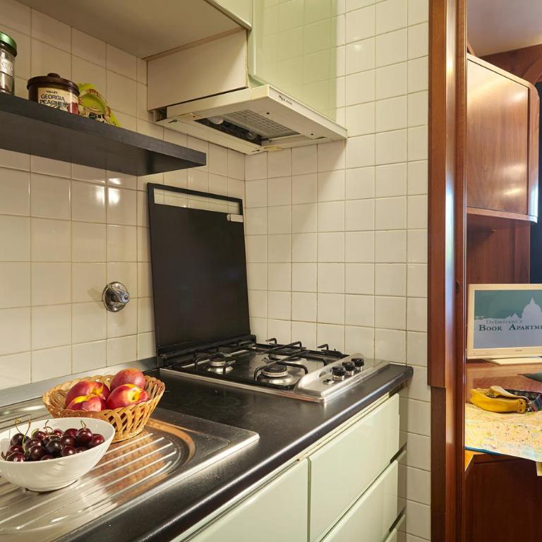 Delmirani's Book Apartments - Vatican View - Suite con Balcone - 11