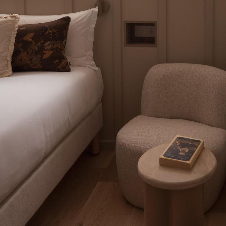 Apparts Rennes BnB Duhamel - Signature Suite with Spa Bath - 10