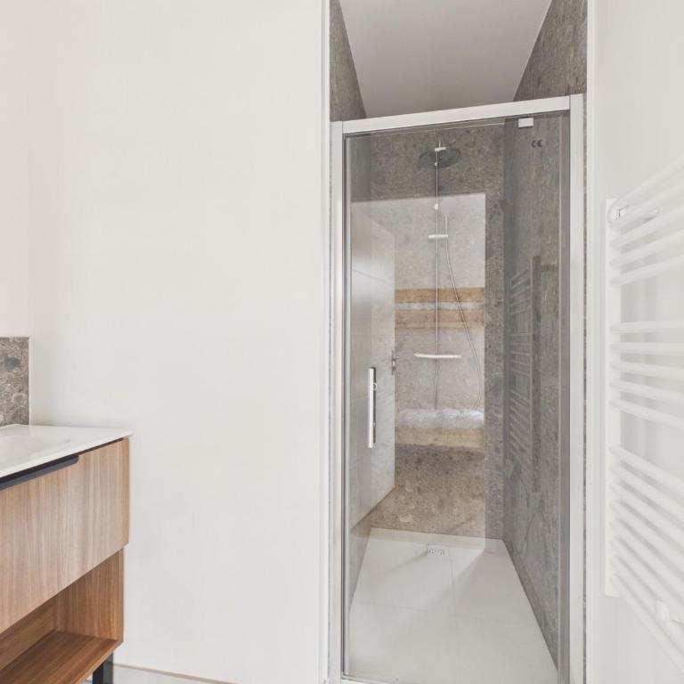 Le Snap - appartement pour 6 -piscine commune - Appartement - 18
