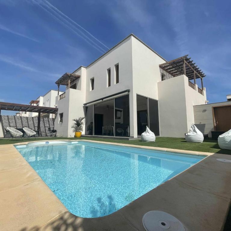 HOLYHOME VILLA CINEMA PERFECT FOR FAMILIES - Villa con piscina privada - 1