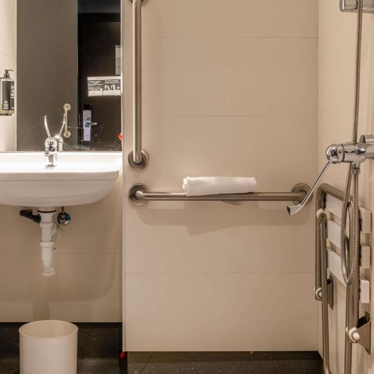 Ibis Budget Madrid Centro Lavapies - Hébergement 2 Lits - Accessible aux Personnes à Mobilité Réduite - 5