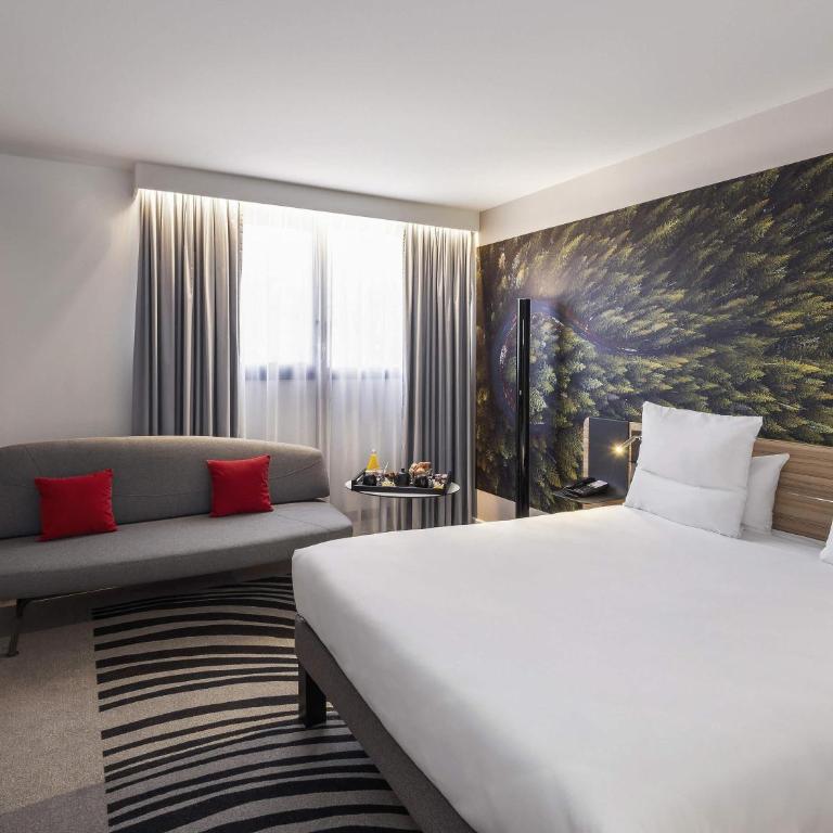 Novotel Blois Centre Val De Loire - Chambre Standard avec Lit Double et Canapé - 2