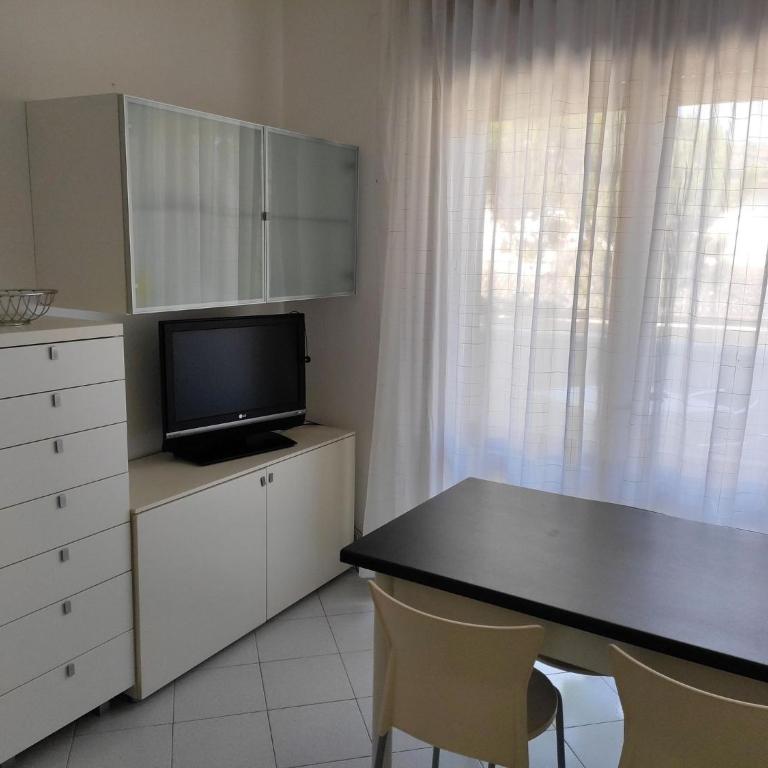 Bright flat with terrace - Appartamento - 6